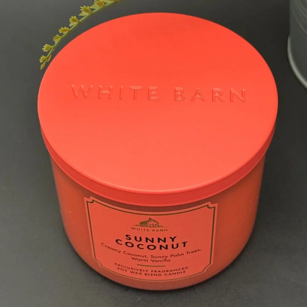 BBW Sunny Coconut White Barn Bath & Body Works 3 Wick Candle - Picture 4 of 10